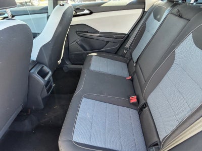 2025 Volkswagen Taos S