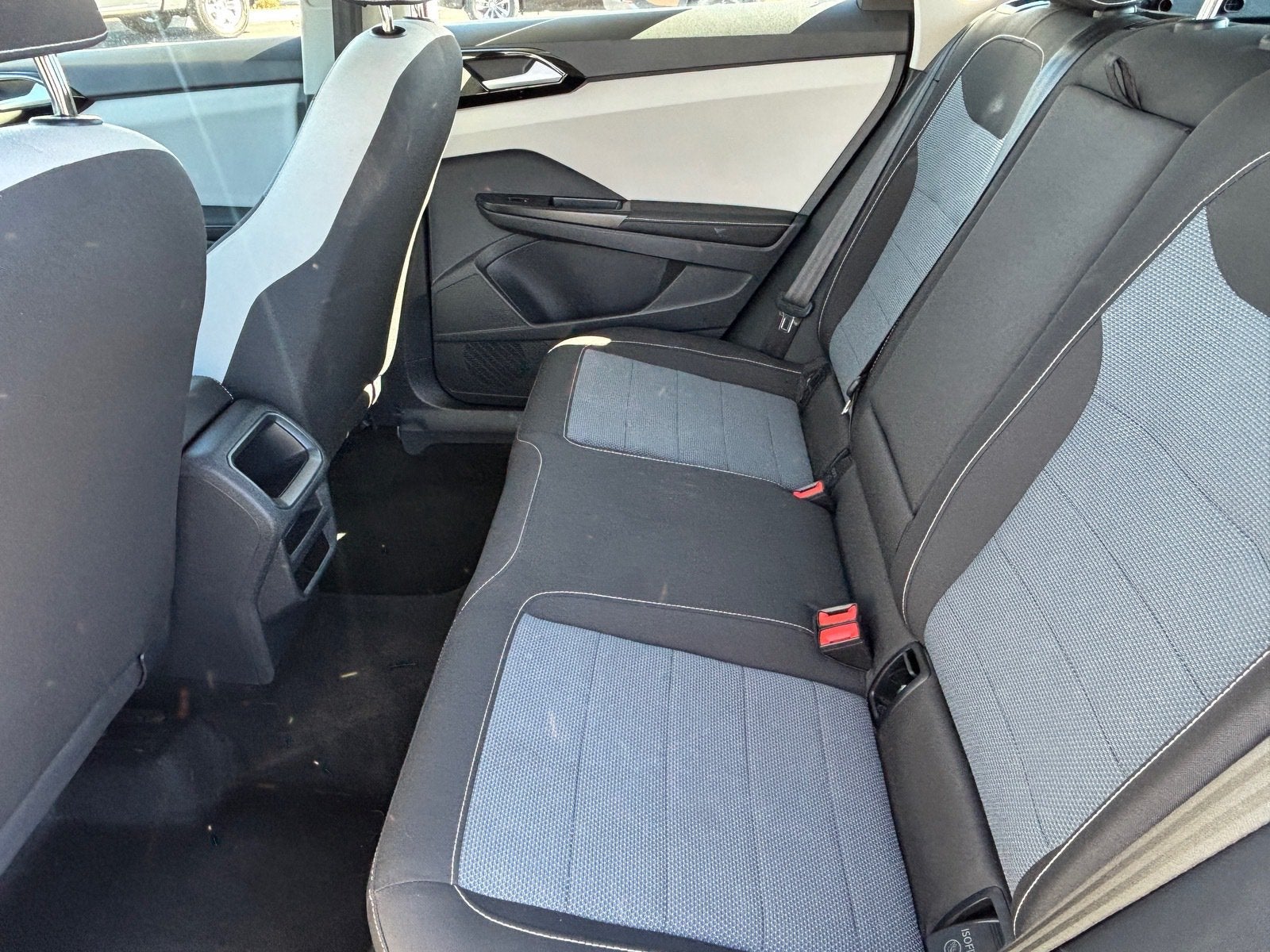 2025 Volkswagen Taos S