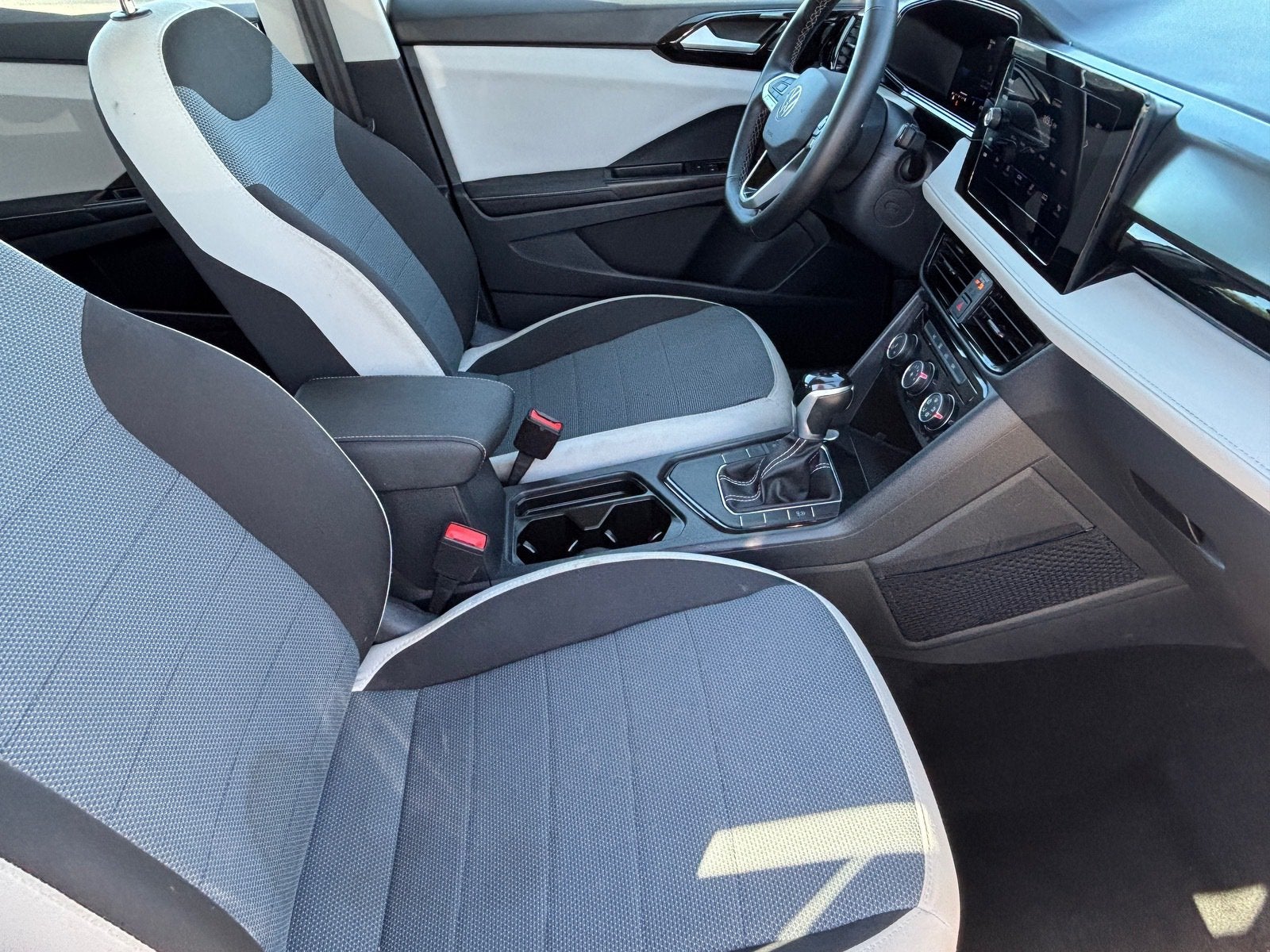 2025 Volkswagen Taos S