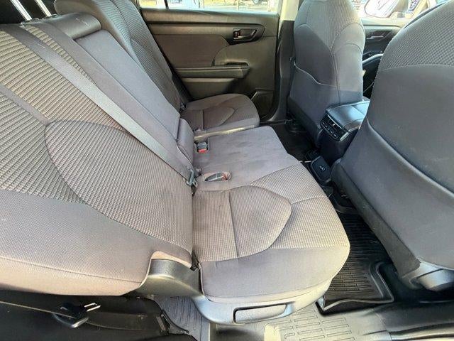 2022 Toyota Highlander Hybrid LE