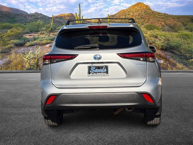 2022 Toyota Highlander Hybrid LE