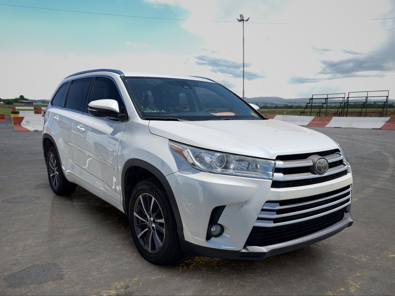 2018 Toyota Highlander SE
