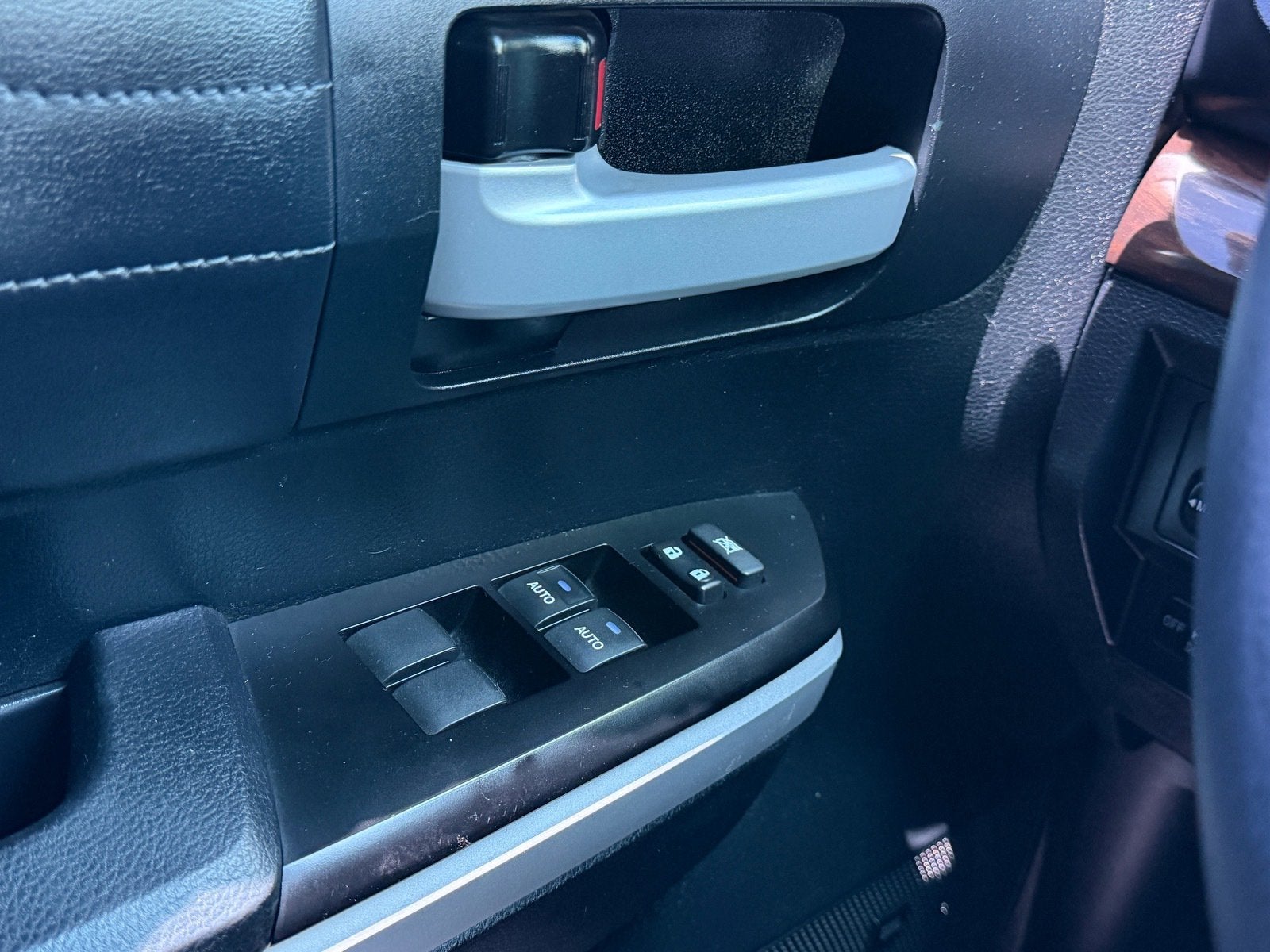 2017 Toyota Tundra 4WD Limited