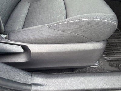 2025 Toyota Corolla Hatchback SE