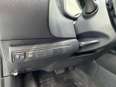 2025 Toyota Corolla Hatchback SE