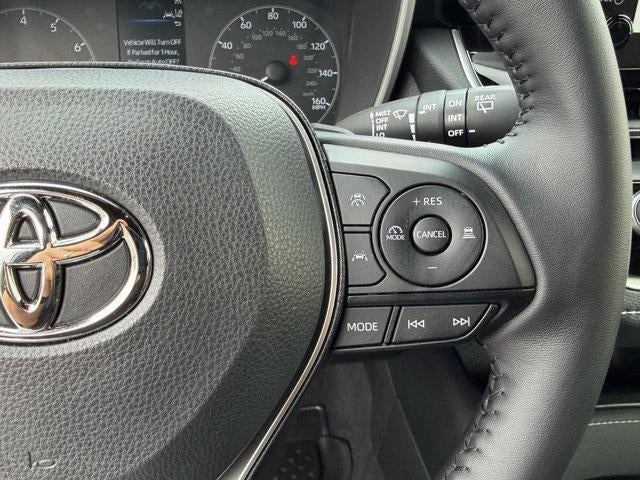 2025 Toyota Corolla Hatchback SE