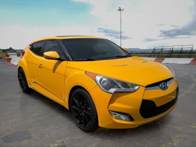 2013 Hyundai Veloster w/Black Int