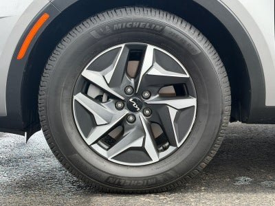 2022 Kia Sorento Hybrid S