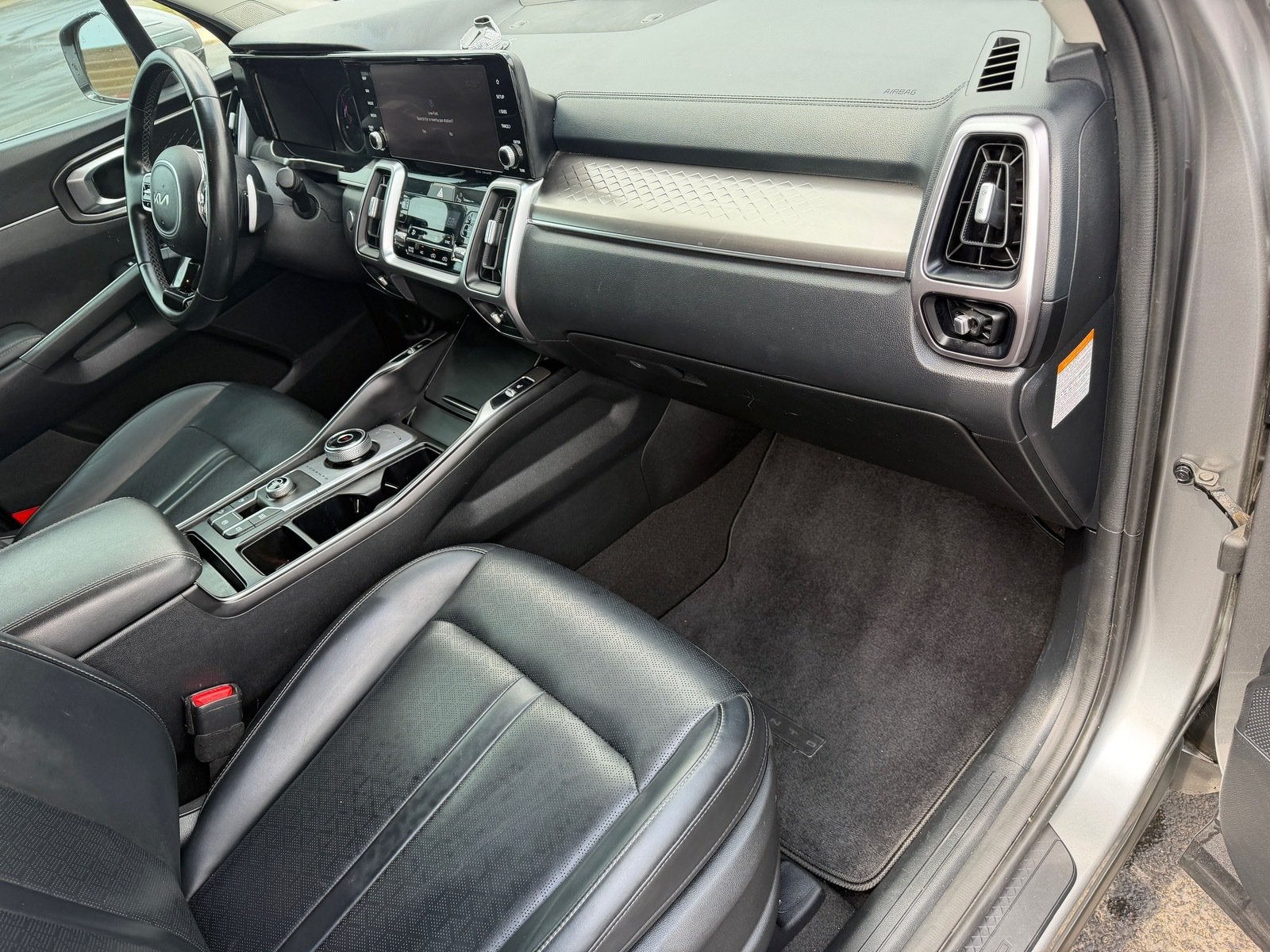 2022 Kia Sorento Hybrid S