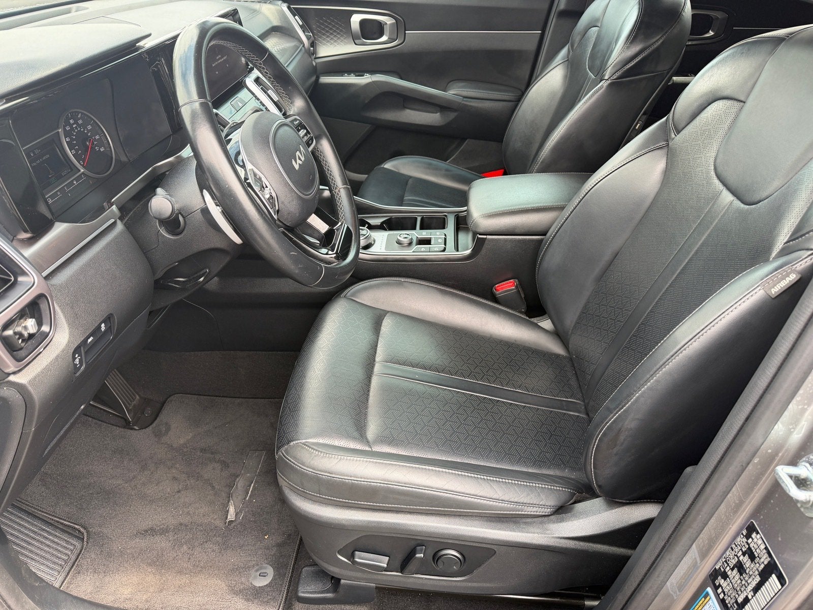 2022 Kia Sorento Hybrid S