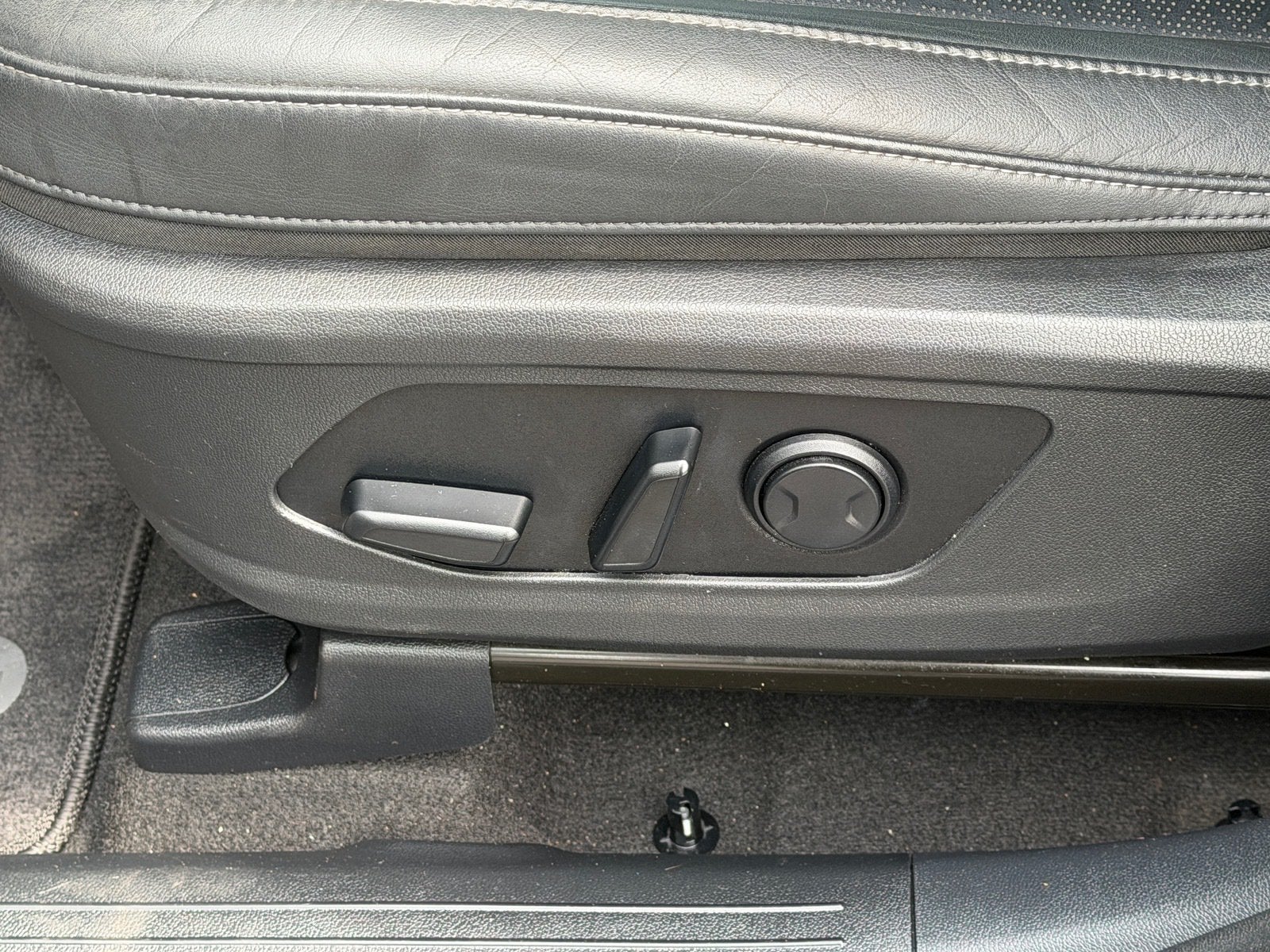 2022 Kia Sorento Hybrid S