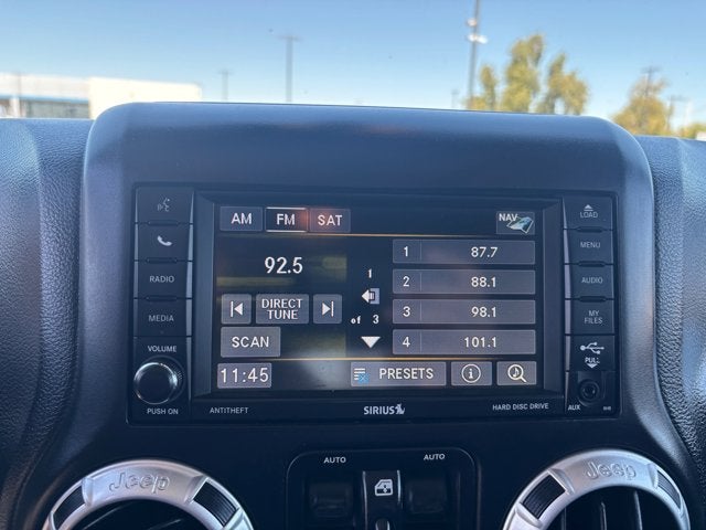 2016 Jeep Wrangler Unlimited Sahara