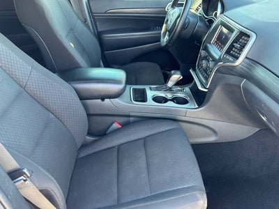 2020 Jeep Grand Cherokee Laredo E