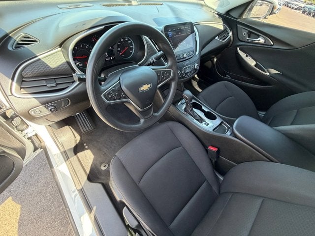2023 Chevrolet Malibu LS
