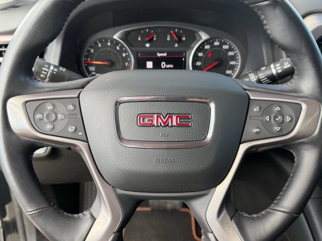 2022 GMC Acadia AT4
