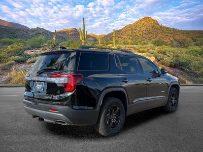 2022 GMC Acadia AT4