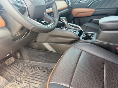 2023 GMC Canyon 4WD AT4