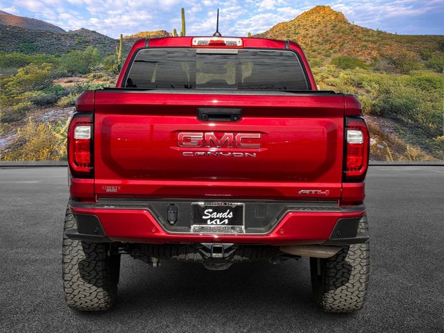 2023 GMC Canyon 4WD AT4