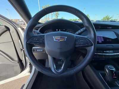 2019 Cadillac XT4 FWD Premium Luxury