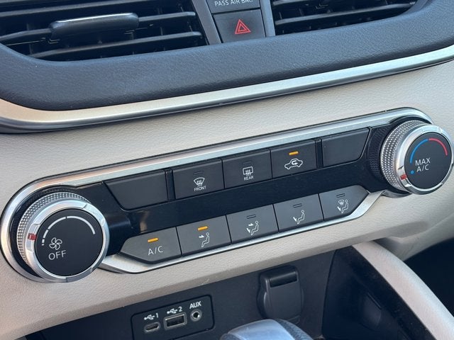 2021 Nissan Altima 2.5 SV