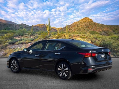 2021 Nissan Altima 2.5 SV