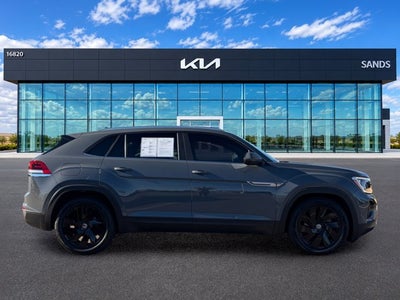 2024 Volkswagen Atlas Cross Sport 2.0T SE w/Technology