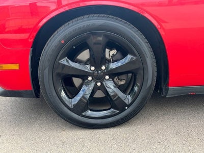 2014 Dodge Challenger SXT Plus