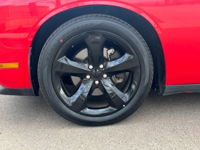 2014 Dodge Challenger SXT Plus