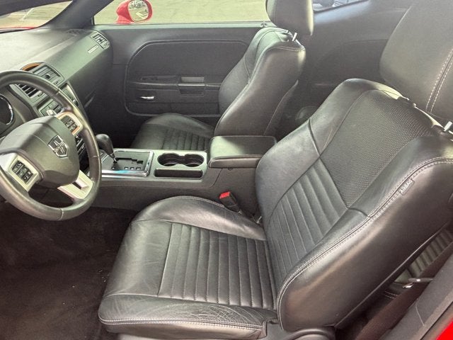 2014 Dodge Challenger SXT Plus