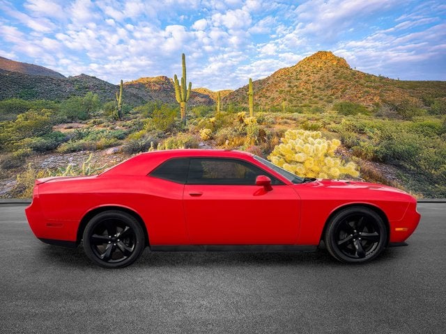 2014 Dodge Challenger SXT Plus