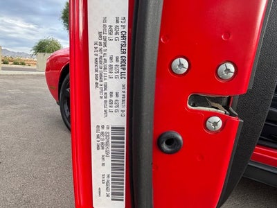 2014 Dodge Challenger SXT Plus