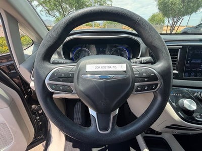 2020 Chrysler Pacifica Touring