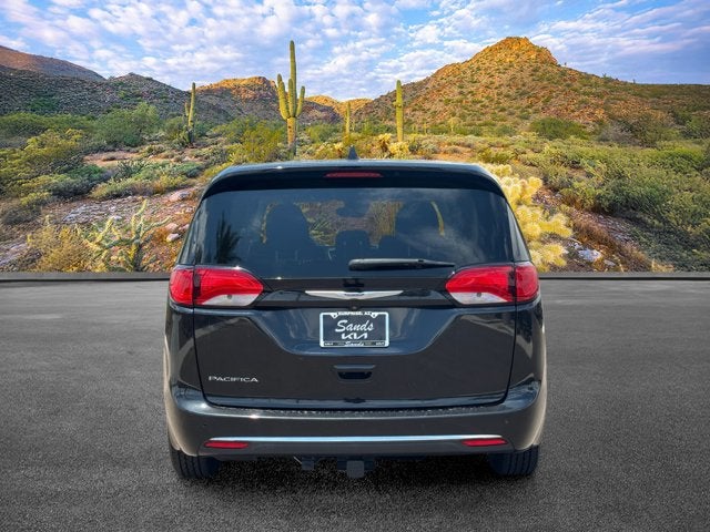 2020 Chrysler Pacifica Touring