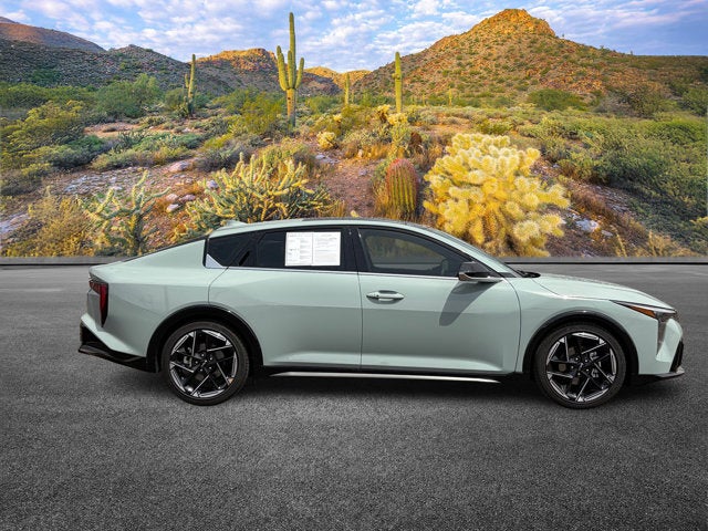 2025 Kia K4 GT-Line