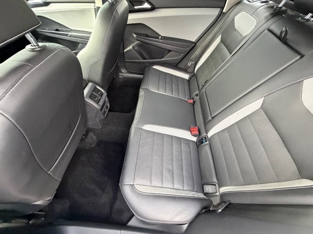 2022 Volkswagen Taos SEL