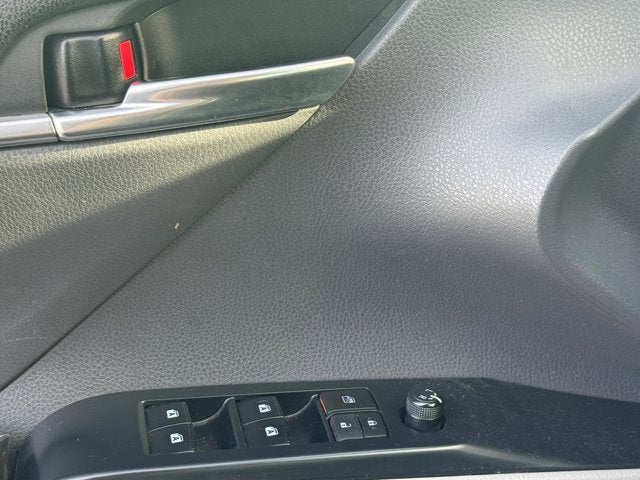 2020 Toyota Camry Hybrid LE