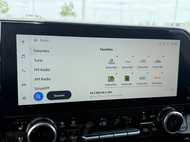 2023 Toyota Highlander Base