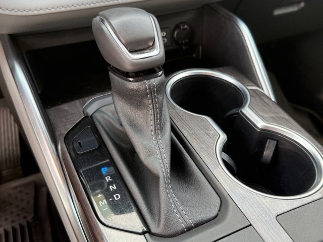 2023 Toyota Highlander Base