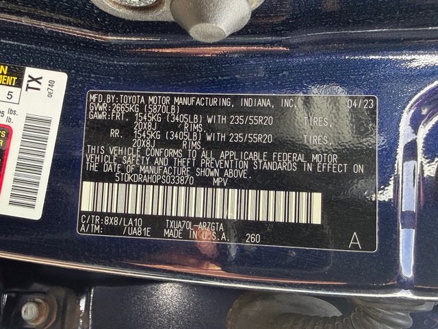 2023 Toyota Highlander Base