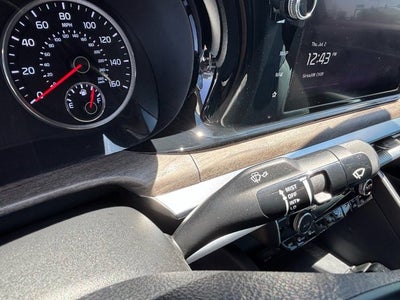 2022 Kia K5 EX
