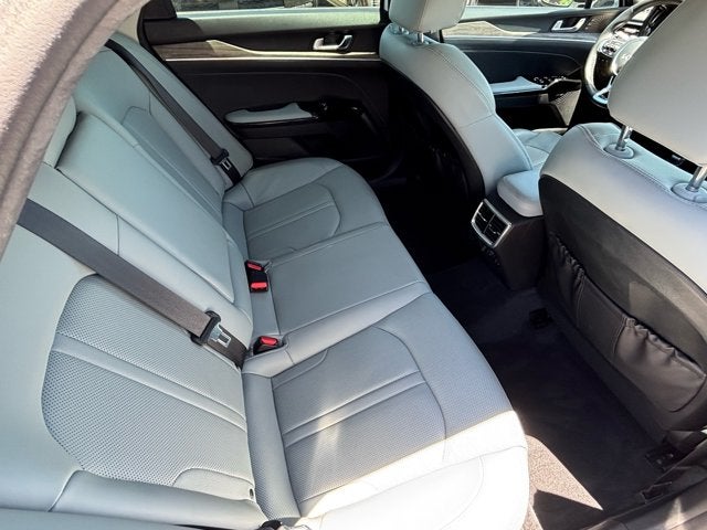 2022 Kia K5 EX