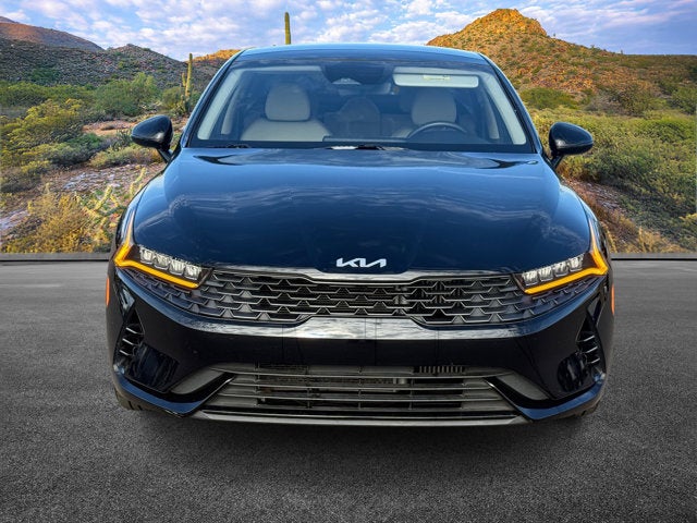 2022 Kia K5 EX