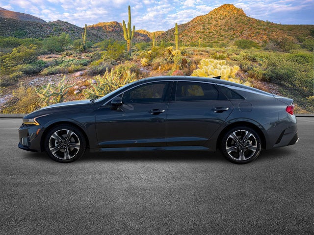 2022 Kia K5 EX