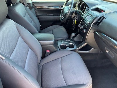 2012 Kia Sorento LX