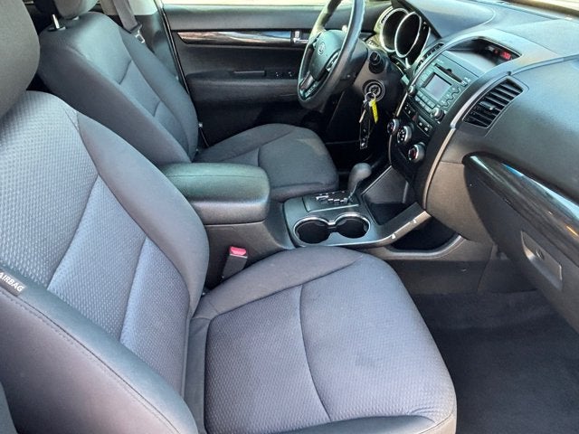 2012 Kia Sorento LX