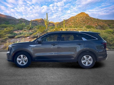 2024 Kia Sorento LX