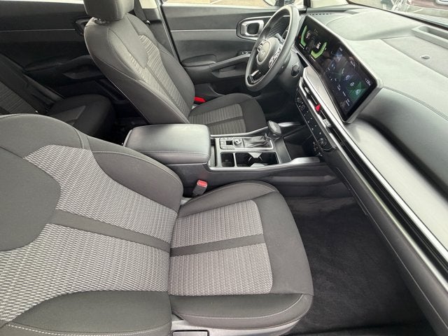 2025 Kia Sorento LX