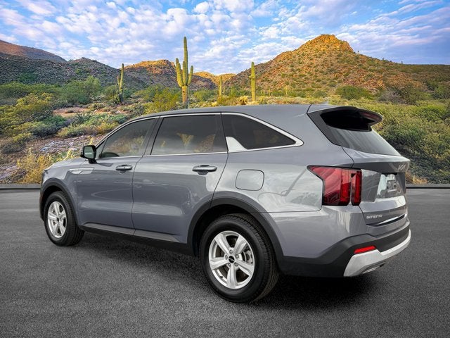 2025 Kia Sorento LX