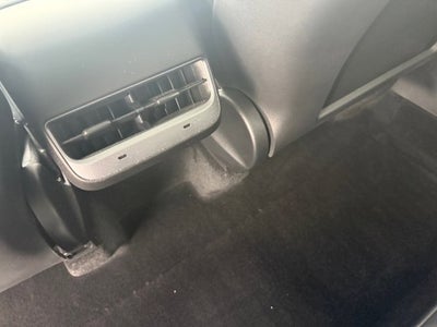 2023 Tesla Model Y RWD