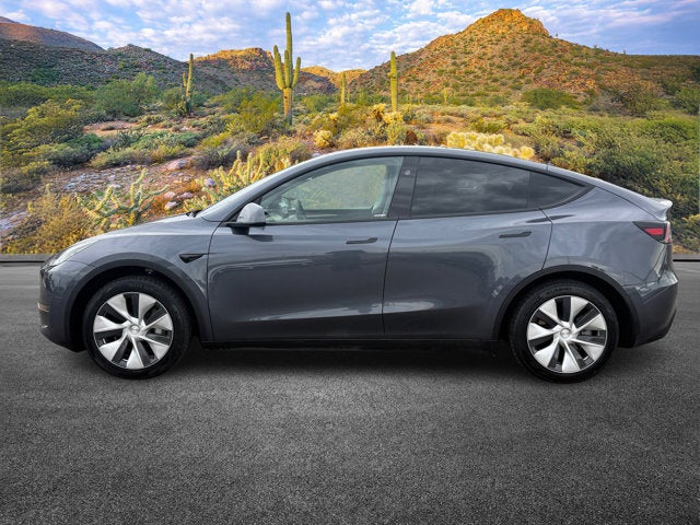 2023 Tesla Model Y RWD